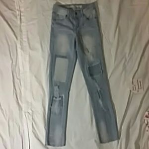 Girls Revolt Skinny Jeans